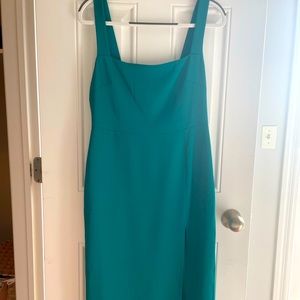 NWT Aritiza Babaton Dress Size 8